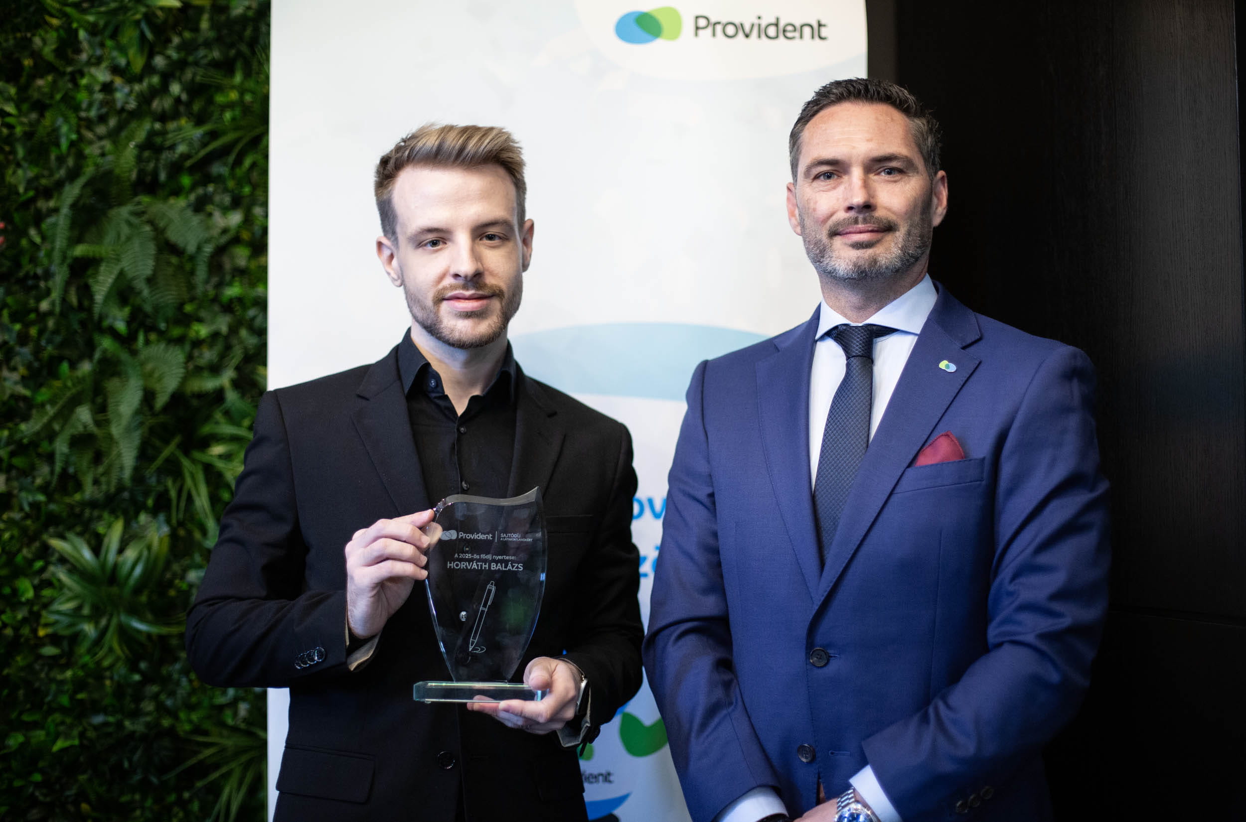 „Provident Sajtódíj a Láthatatlanokért” pályázat